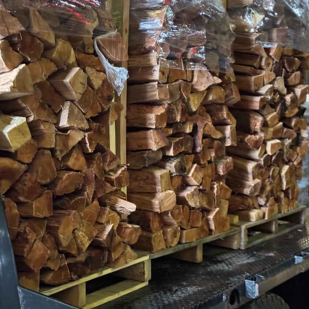 Premium Kiln Dried Red Oak Firewood